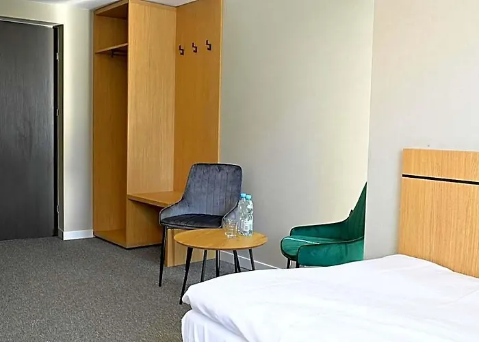 Hotel Parrot